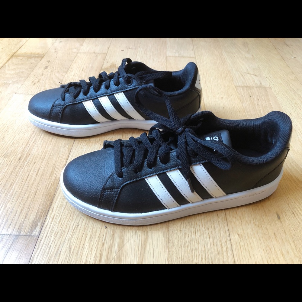 Adidas cloudfoam advantage stripes sneaker